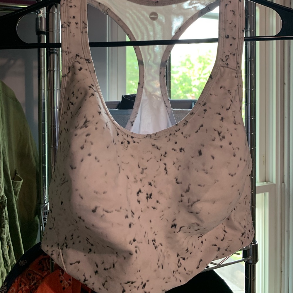 Avía Sports bra